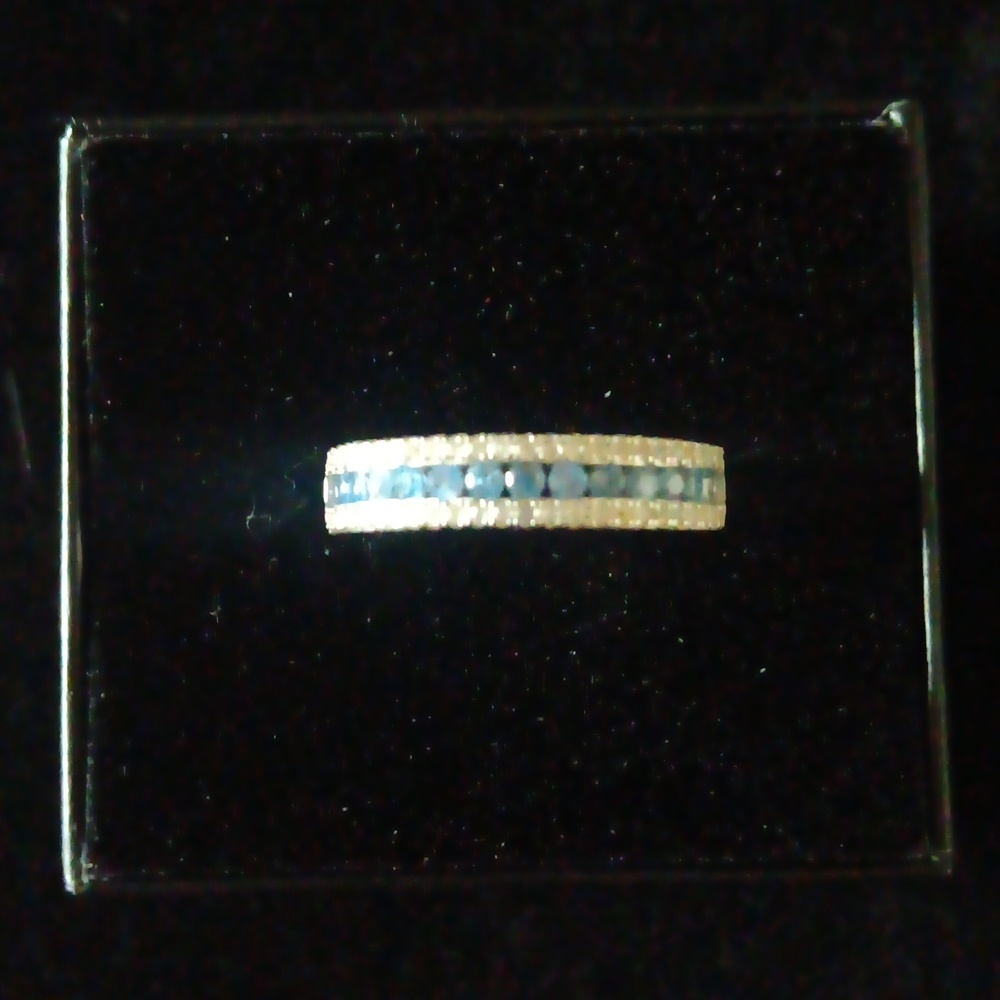 3mmSaphire Ceylon Genuine Channel Set Adorned With Genuine White Saphires NEW - Picture 5 of 8